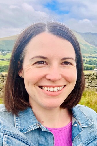 Christina Oakes
